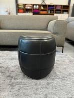 Nieuw Design on Stock Barrell 45 Poef Cera Caviar Hocker, Rond, Ophalen of Verzenden, Leolux Harvink Jori Rolf Benz Pode Artifort Eyye Montis