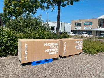 GRATIS af te halen in Zoetermeer: balies / toonbaken beschikbaar voor biedingen