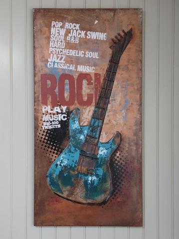 Metalen wanddecoratie relief gitaar beschikbaar voor biedingen