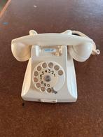 Witte Bakeliet Telefoon PTT - Vintage Draaischijf, Ophalen of Verzenden, Gebruikt, Bakeliet