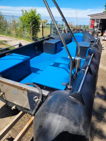 Ex politie boot  met trailer 15 pk tohatsu trailer  beschikbaar voor biedingen
