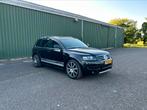 Touareg 6.0 W12 MTM 520PK R+ AKRAPOVIC VOL!, Auto's, Automaat, Zwart, 12 cilinders, Zwart