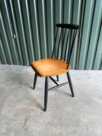 Vintage Pastoe spijlenstoel, Huis en Inrichting, Stoelen, Ophalen of Verzenden, Gebruikt, Bruin, Eén