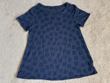 COS T-shirt – Navy Blauw met Subtiel Vierkantjes Patroon beschikbaar voor biedingen