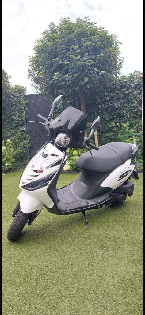 Zip iget 2021 E5 80cc teruil, Fietsen en Brommers, Scooters | Piaggio, Zo goed als nieuw, Zip, Ophalen