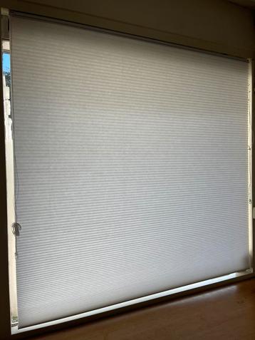 Soluna plisségordijn 150cm (breed) x 175 cm beschikbaar voor biedingen