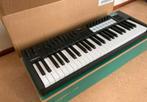 Novation launchkey mk4 49 , basically new, Muziek en Instrumenten, Orgels, Ophalen, Zo goed als nieuw