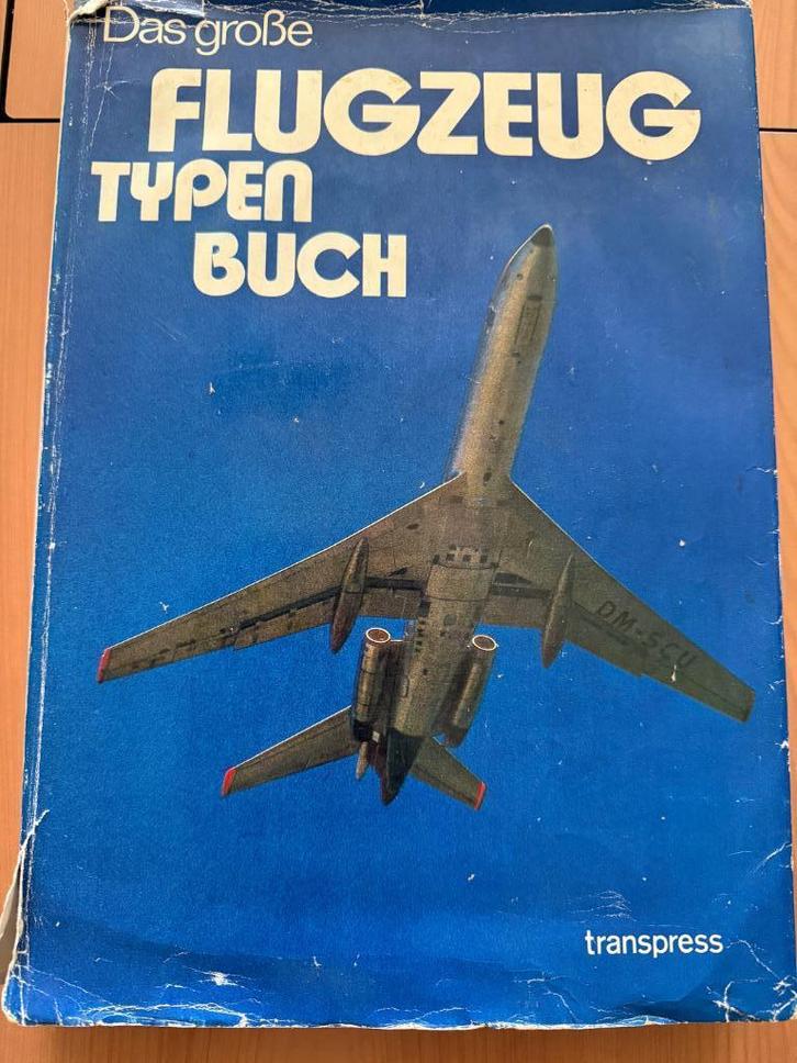 Naslagboek Vliegtuigen uit de hele wereld, Boeken, Hobby en Vrije tijd, Gelezen, Overige onderwerpen, Ophalen of Verzenden