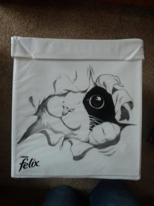 Felix de Kat Bewaardoos - Opvouwbaar, Huis en Inrichting, Woonaccessoires | Schalen en Manden, Zo goed als nieuw, Mand, Vierkant