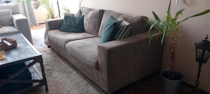 Comfortabele ribstof bank, Huis en Inrichting, Banken | Bankstellen, Gebruikt, Ophalen