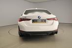BMW i4 Gran Coupé eDrive35 Comfort Pack | Sportremsysteem G, Auto's, BMW, Achterwielaandrijving, Zwart, Wit, 286 pk