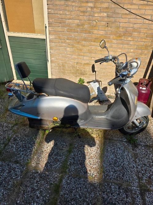 ZNEN ZN50QT-E3.25, Fietsen en Brommers, Snorfietsen en Snorscooters, Gebruikt, Overige merken, Ophalen