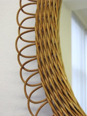 Vintage wicker spiegel ovaal riet 70's wandspiegel beschikbaar voor biedingen