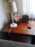 notenhout bijzettafel, Huis en Inrichting, Tafels | Bijzettafels, 45 tot 60 cm, Minder dan 55 cm, Gebruikt, Notenhout