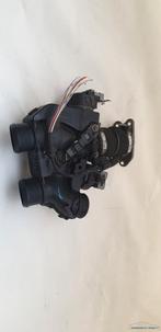 Gasklephuis 1.6 HDif 16v HDI Peugeot Citroen 9657485480 orig, Auto-onderdelen, Brandstofsystemen, Info@fabrikant.eu, Citroën, Fabrikantstraat 1
1000 AA  Amsterdam, NL