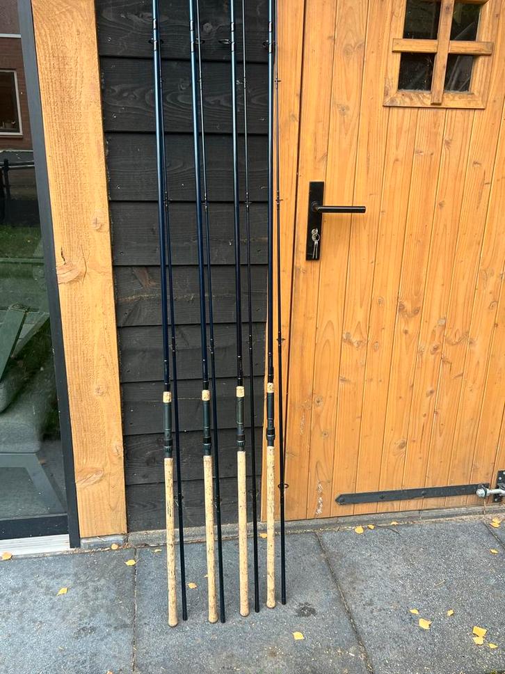 4 Karperhengels - Complete Set, Watersport en Boten, Hengelsport | Karpervissen, Gebruikt, Werphengel, Ophalen of Verzenden