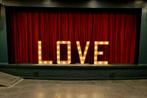 LOVE lichtletters XXL, Ophalen, Zo goed als nieuw, Geboorte of Huwelijk