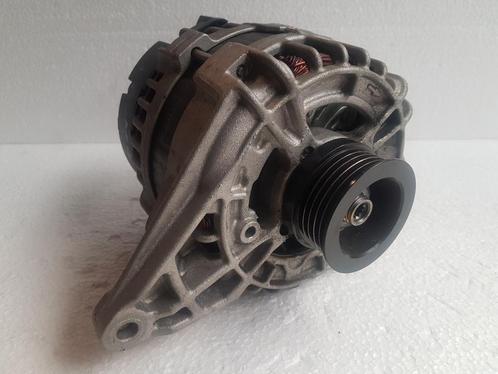 Originele dynamo W176 A-Klasse A0009063322 W117 CLA W246, Auto-onderdelen, Motor en Toebehoren, Mercedes-Benz, Gebruikt