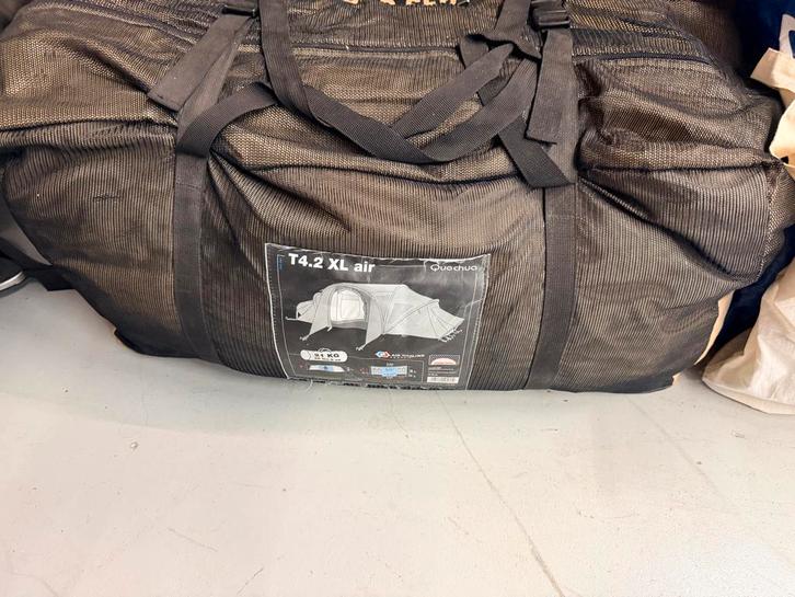 Nieuwe Quechua T4.2 XL Air Tent - Nooit Gebruikt!, Caravans en Kamperen, Tenten, tot en met 4, Nieuw, Ophalen