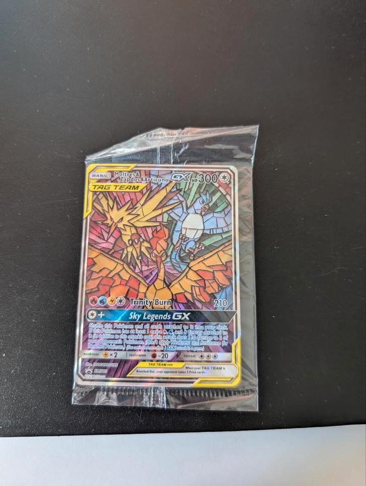 Moltres & Zapdos & Articuno GX - Sky Legends, Hobby en Vrije tijd, Verzamelkaartspellen | Pokémon, Zo goed als nieuw, Losse kaart