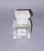 Volle parfum miniatuur -  Very valentino, Verzamelen, Parfumverzamelingen, Ophalen of Verzenden, Zo goed als nieuw, Miniatuur