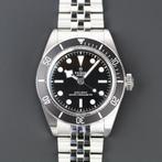 Tudor Black Bay Monochrome 41 (99% NIEUW/ 05-2024), Sieraden, Tassen en Uiterlijk, Horloges | Heren, Overige merken, Staal, Staal
