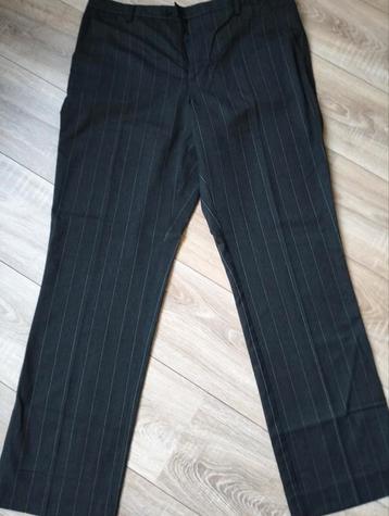 Donkergrijze heren pantalon van WE mt 54 zgan beschikbaar voor biedingen