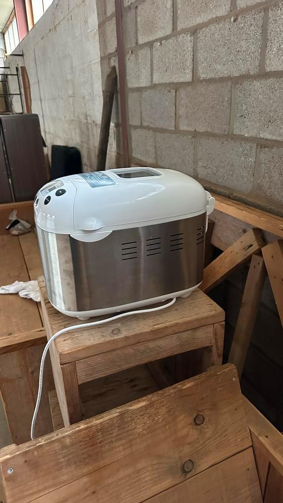Broodbakmachine - Zo goed als nieuw, weinig gebruikt, Witgoed en Apparatuur, Broodbakmachines, Zo goed als nieuw, Ophalen of Verzenden