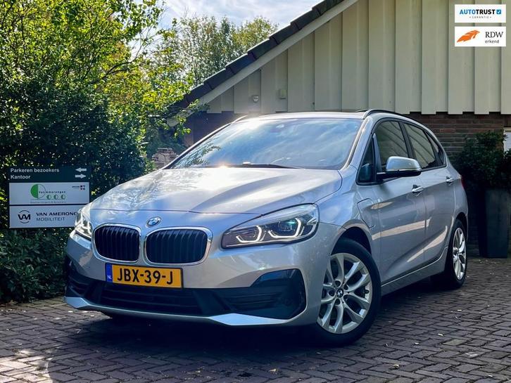 BMW 2 serie 225xe Active Tourer Luxury | RIJKLAAR | SUPER NE, Auto's, BMW, Bedrijf, Te koop, 2-Serie Active Tourer, 4x4, ABS, Achteruitrijcamera