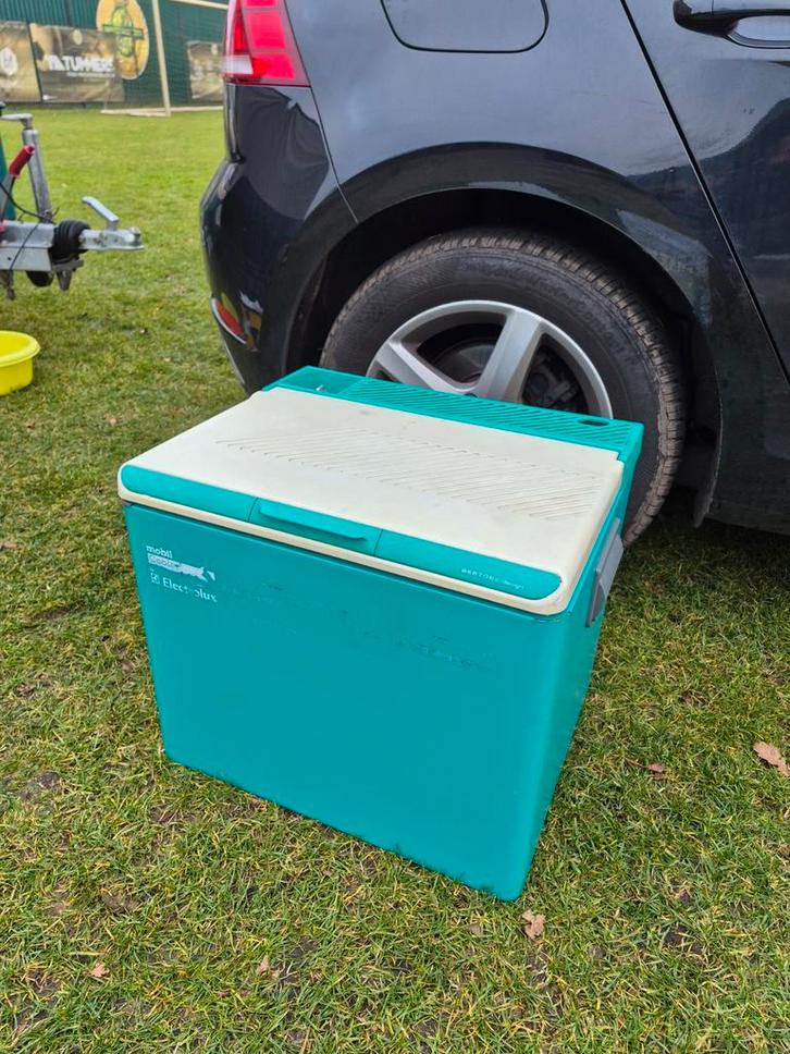 Camping koelkast compressor koelkast gas 12v 230v, Caravans en Kamperen, Koelboxen, Gebruikt, Compressor, Ophalen of Verzenden