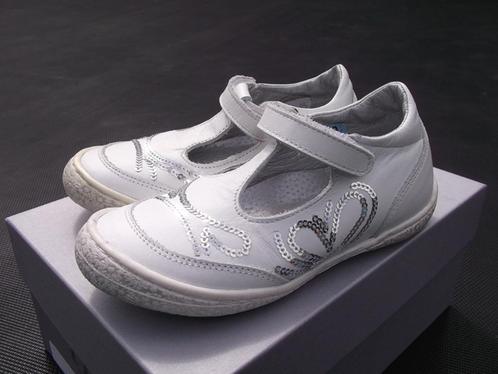 Nieuwe leren "HIP" meisjesschoentjes met pailletjes, mt.25, Kinderen en Baby's, Kinderkleding | Schoenen en Sokken, Nieuw, Schoenen