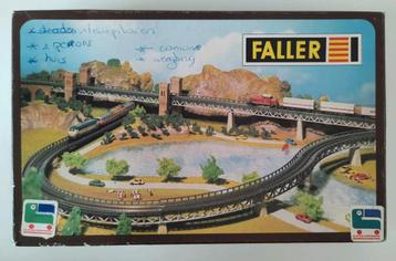 FALLER Z 2909 ongebruikte pijlerset voor Märklin Mini Club  beschikbaar voor biedingen