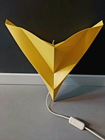 Vintage Ikea wandlamp Fluga geel beschikbaar voor biedingen