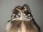 Vintage knotdiadeem voor bruid met strass en pareltjes., Kleding | Dames, Trouwkleding en Trouwaccessoires, Ophalen of Verzenden