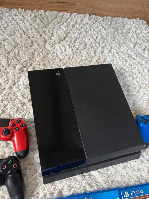 PlayStation 4 met games en 3 controllers, Spelcomputers en Games, Spelcomputers | Sony PlayStation 4, Zo goed als nieuw, Original