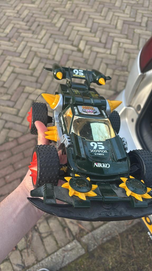 Nikko 1/16 Scorpion G-Force RC Auto, Kinderen en Baby's, Speelgoed | Buiten | Accuvoertuigen, Gebruikt, Ophalen of Verzenden