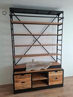 Houte kast, Met plank(en), 150 tot 200 cm, Zo goed als nieuw, Industrieel
