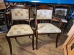 Klassieke houten stoelen met gestoffeerde zitting, Ophalen