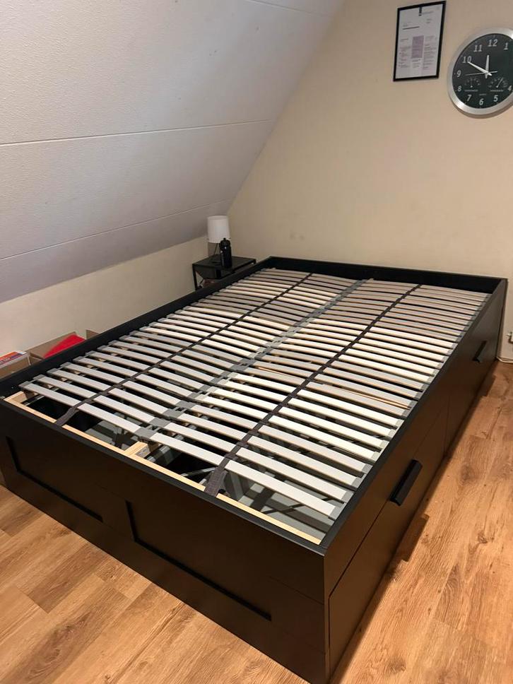 IKEA Bed met Laden 140cm breed (Zonder Matras), Huis en Inrichting, Slaapkamer | Bedden, Gebruikt, Tweepersoons, 140 cm, 200 cm