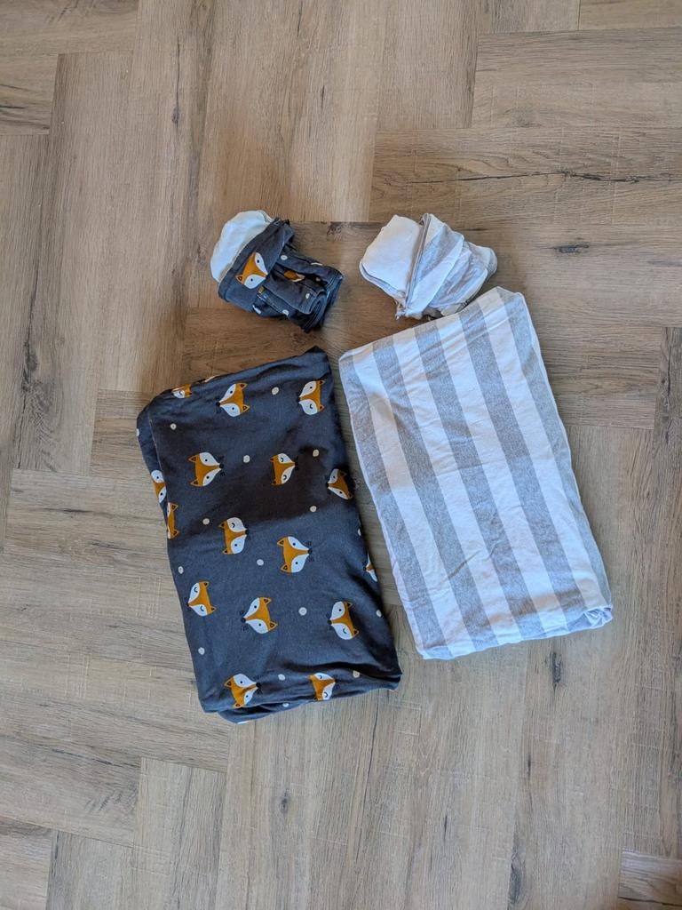 Twee winter slaapzakken maat 104, Ophalen of Verzenden, Gebruikt, 85 tot 100 cm, Slaapzak