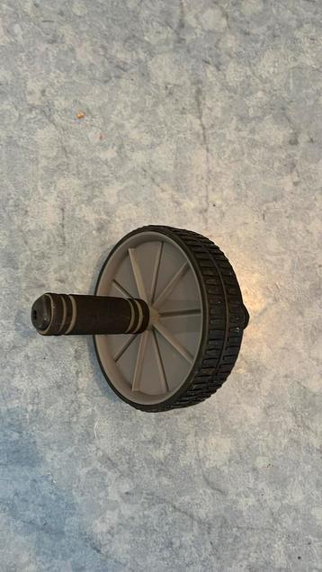 Gratis Ab roller beschikbaar voor biedingen