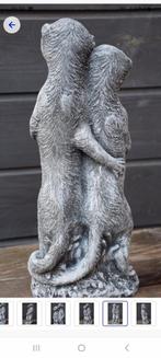 Stokstaartje trio, Pa Ma en kind, Ophalen, Nieuw, Beton, Dierenbeeld