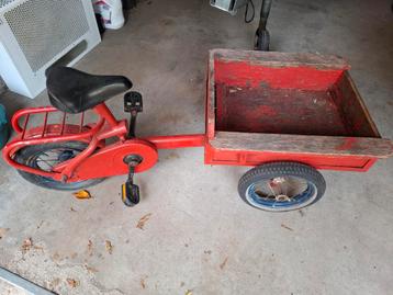 Oud Bakfietsje - Opknapper of Plantenbak beschikbaar voor biedingen