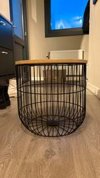 Klein tafeltje met mand, Ophalen, Minder dan 45 cm, Minder dan 55 cm, Gebruikt