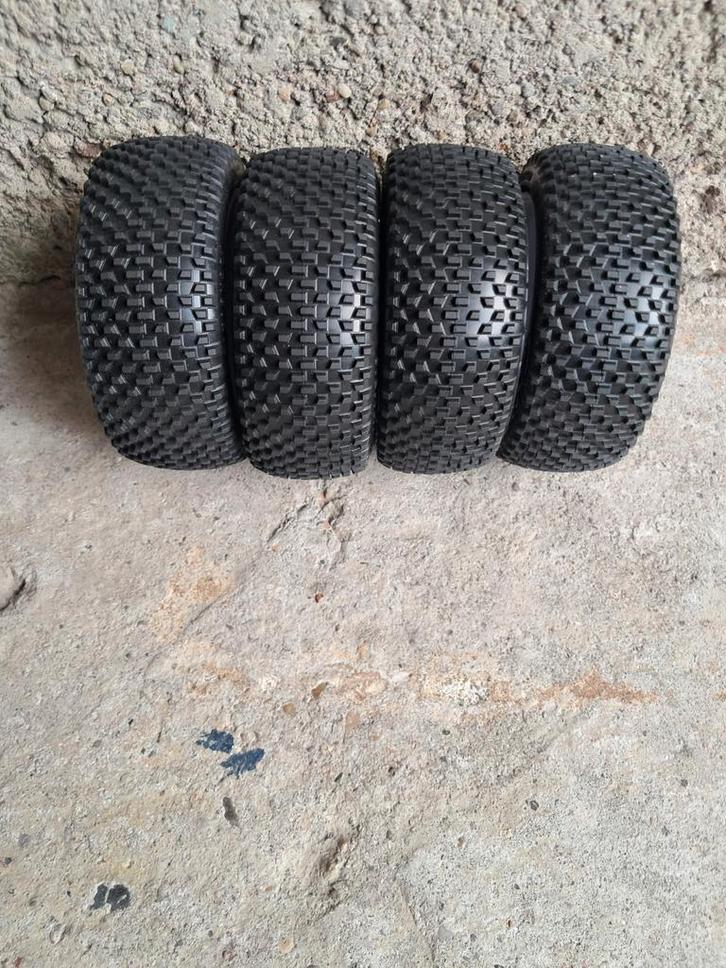 Banden voor buggy 4stuks nieuw Hex  17mm 3.0″ banden), Hobby en Vrije tijd, Modelbouw | Radiografisch | Auto's, Nieuw, Onderdeel