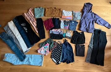 Verzameling meidenkleding - 134 beschikbaar voor biedingen