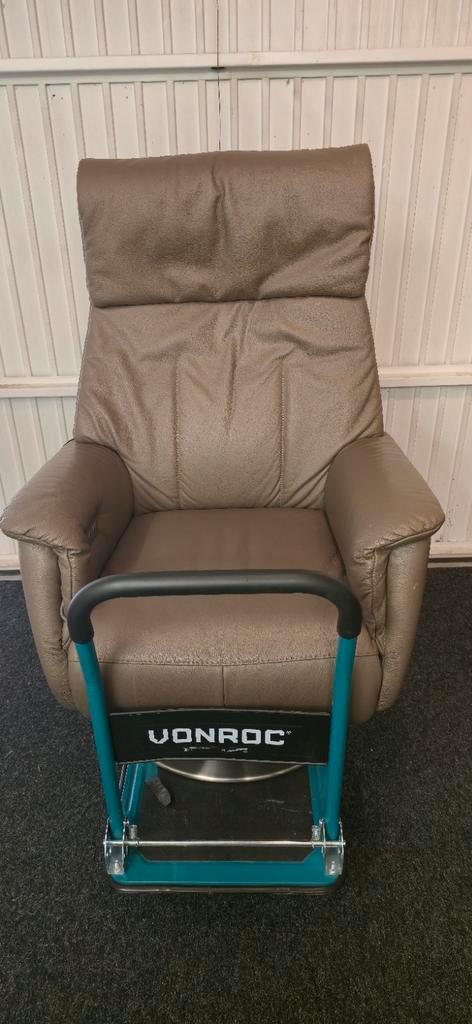 Mooie Leren Sta-op / relax stoel nieuwstaat, Huis en Inrichting, Fauteuils, Zo goed als nieuw, Leer, 50 tot 75 cm, Ophalen