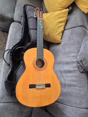 Santana CG20 Gitaar + Toebehoren beschikbaar voor biedingen