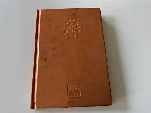 Het echte Schiedamse jeneverboek - met koperen cover!, Boeken, Kunst en Cultuur | Fotografie en Design, Ophalen of Verzenden