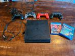 Playstation 4, PS4 met games en 4 controllers, Ophalen, Zo goed als nieuw, Original, Met 3 controllers of meer